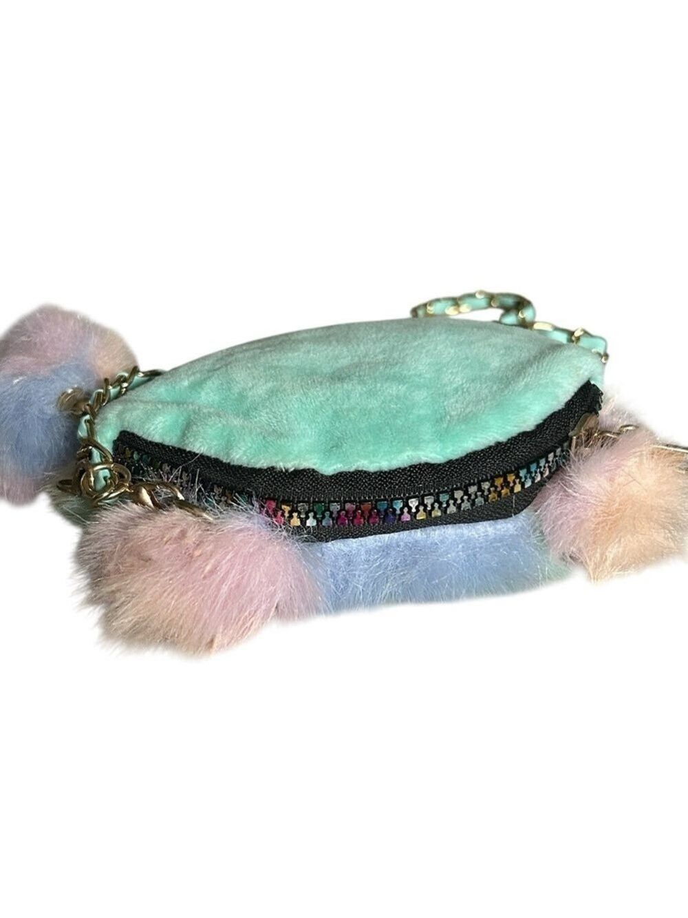 Ty Fashion Heather Cat Mini Purse in Rainbow Faux Fur with Chain Strap - Picture 4 of 7